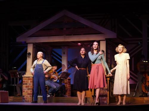 Edna, Bright Star - Riverside Center